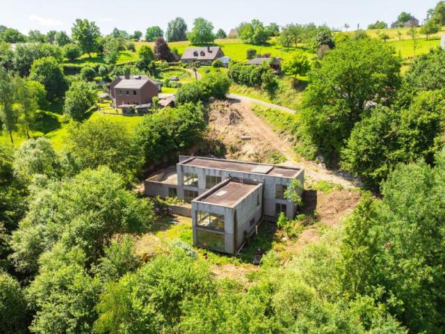 Maison à vendre pour 850000 euro avec 3 chambres à coucher