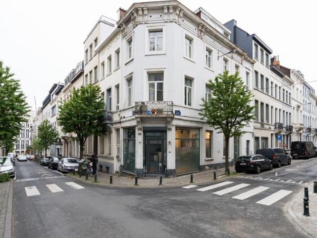 Maison à vendre pour 845000 euro avec 3 chambres à coucher