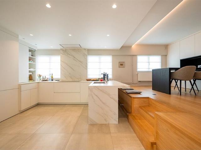 Maison à vendre pour 895000 euro avec 3 chambres à coucher