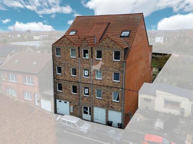 Maison à vendre pour 899999 euro avec 14 chambres à coucher