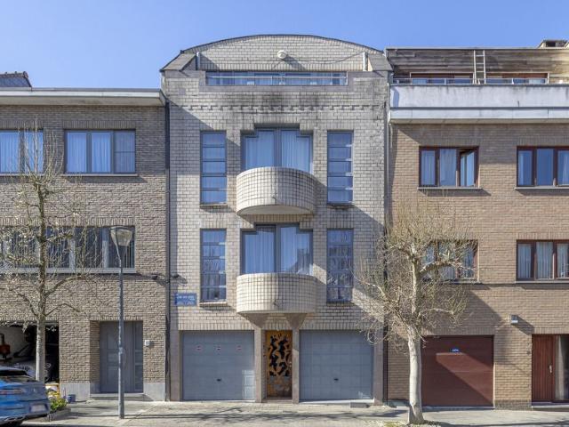 Maison à vendre pour 1045000 euro avec 8 chambres à coucher