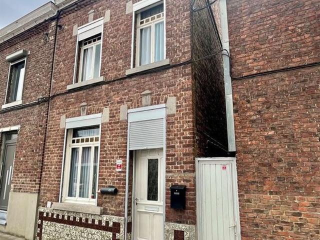 Maison à vendre pour 105000 euro avec 2 chambres à coucher