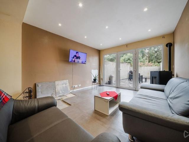 Maison à vendre pour 115000 euro avec 1 chambres à coucher