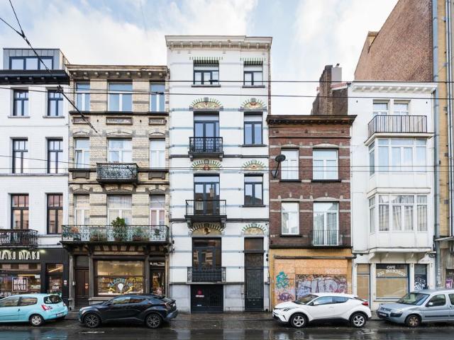 Maison à vendre pour 1195000 euro avec 8 chambres à coucher