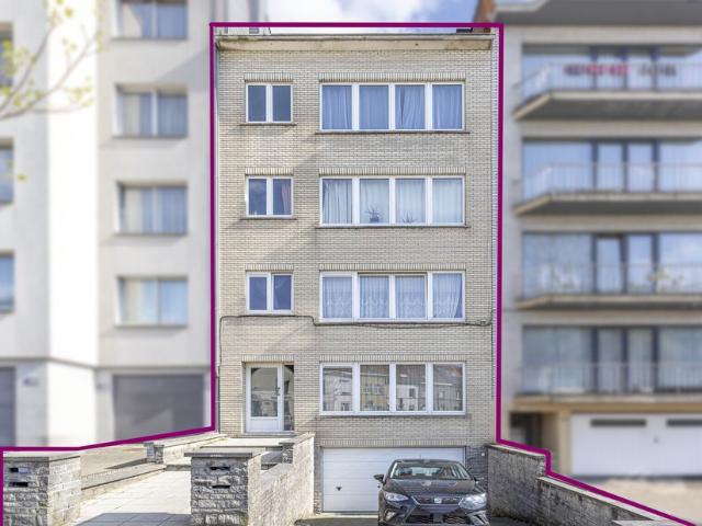 Maison à vendre pour 1250000 euro avec 7 chambres à coucher
