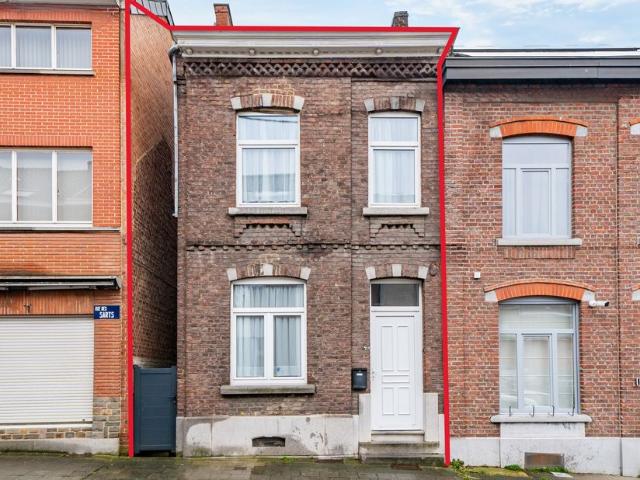 Maison à vendre pour 150000 euro avec 2 chambres à coucher