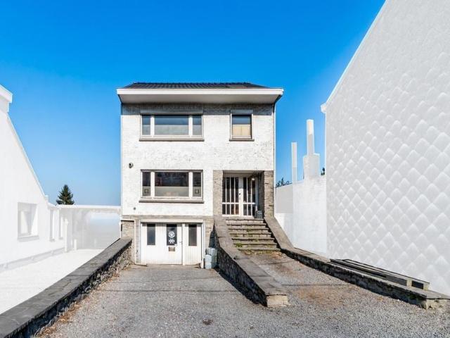 Maison à vendre pour 179000 euro avec 3 chambres à coucher