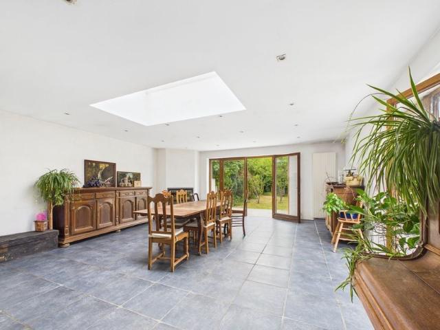Maison à vendre pour 180000 euro avec 4 chambres à coucher