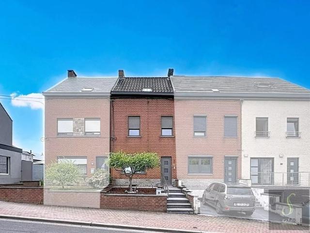 Maison à vendre pour 195000 euro avec 3 chambres à coucher