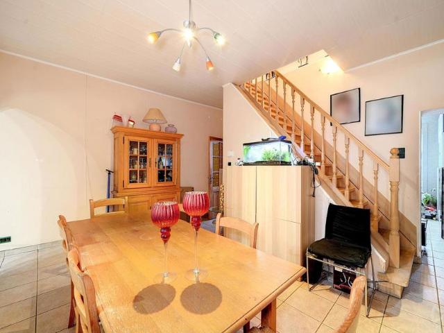 Maison à vendre pour 199000 euro avec 3 chambres à coucher