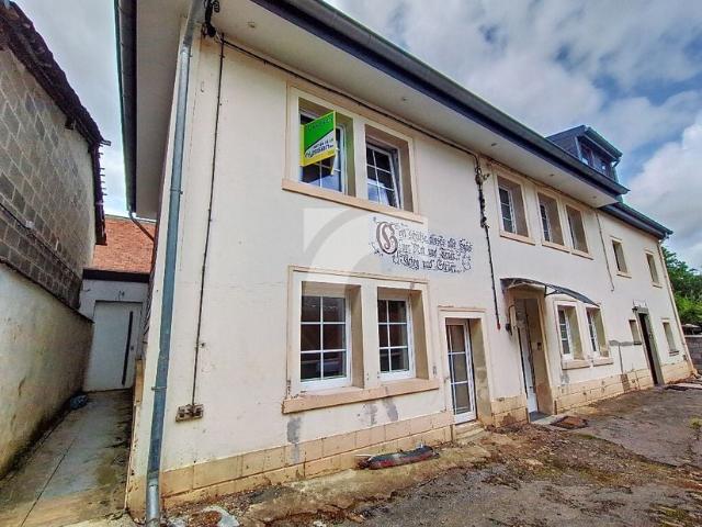 Maison à vendre pour 219000 euro avec 3 chambres à coucher