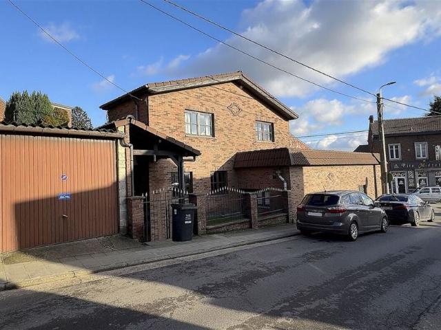 Maison à vendre pour 225000 euro avec 3 chambres à coucher