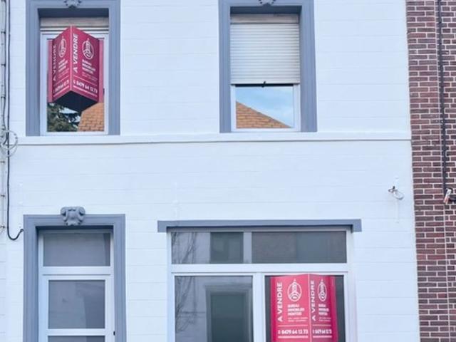 Maison à vendre pour 245000 euro avec 3 chambres à coucher