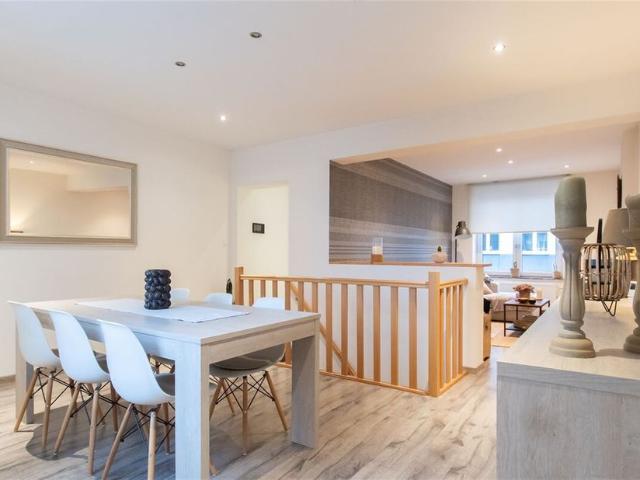 Maison à vendre pour 258000 euro avec 2 chambres à coucher