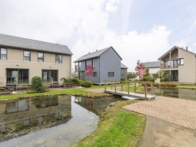 Maison à vendre pour 275000 euro avec 3 chambres à coucher