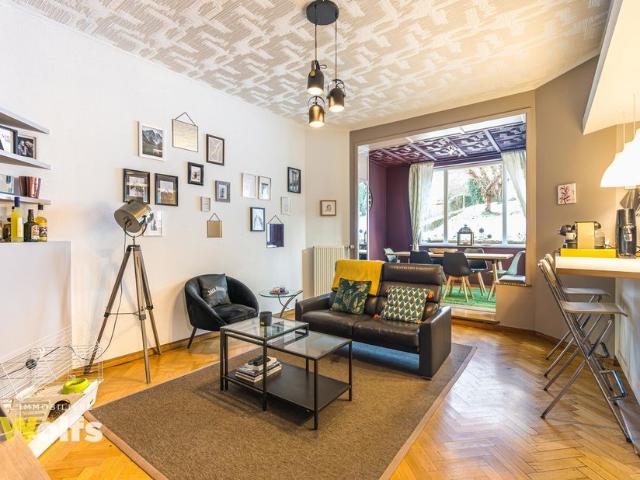 Maison à vendre pour 275000 euro avec 2 chambres à coucher