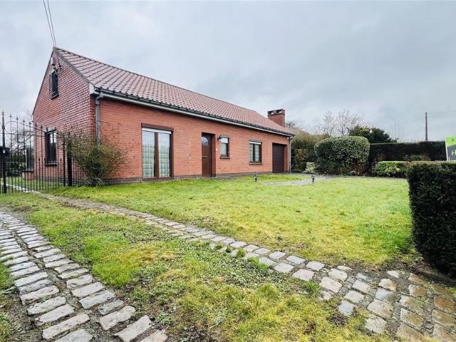 Maison à vendre pour 270000 euro avec 3 chambres à coucher