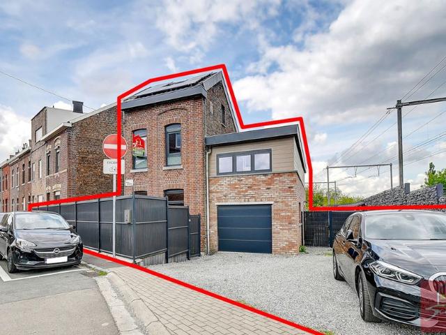 Maison à vendre pour 270000 euro avec 5 chambres à coucher