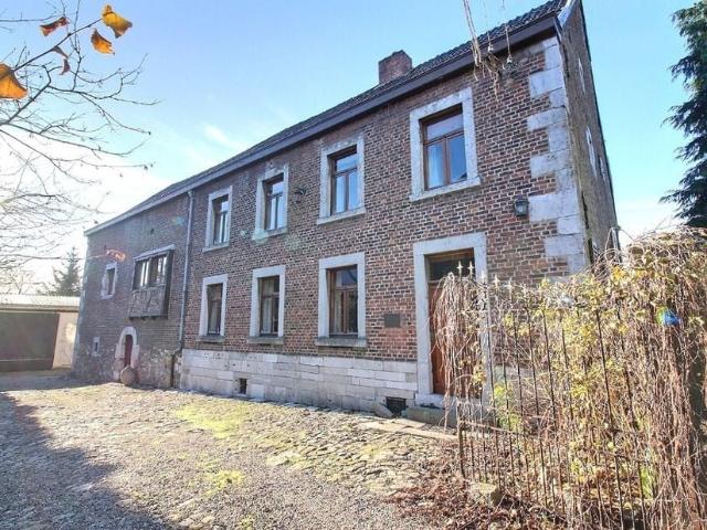 Maison à vendre pour 315000 euro avec 4 chambres à coucher