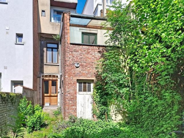 Maison à vendre pour 320000 euro avec 4 chambres à coucher