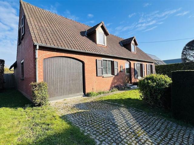 Maison à vendre pour 320000 euro avec 4 chambres à coucher