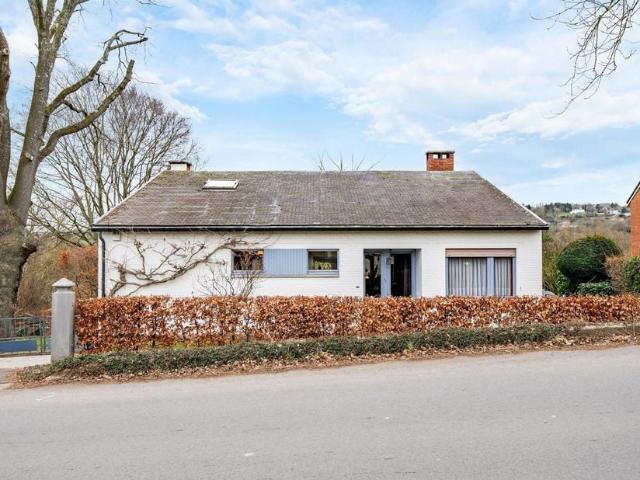 Maison à vendre pour 325000 euro avec 3 chambres à coucher