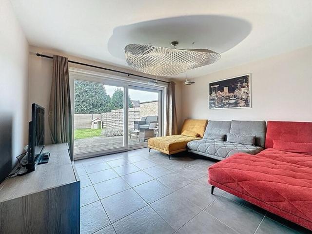 Maison à vendre pour 345000 euro avec 4 chambres à coucher