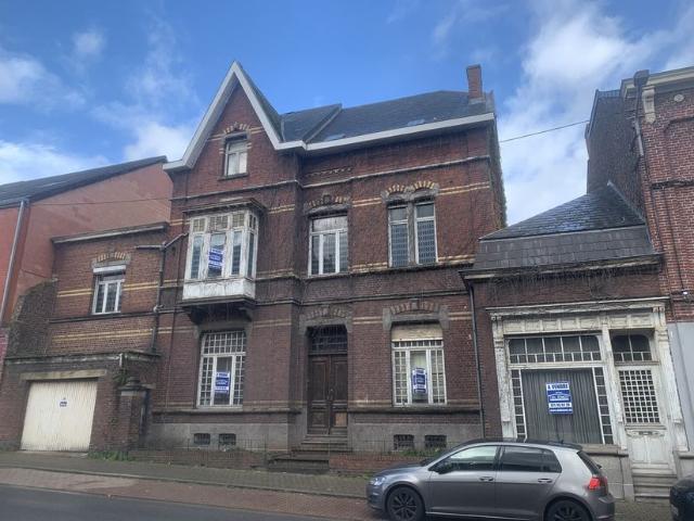 Maison à vendre pour 349000 euro avec 14 chambres à coucher