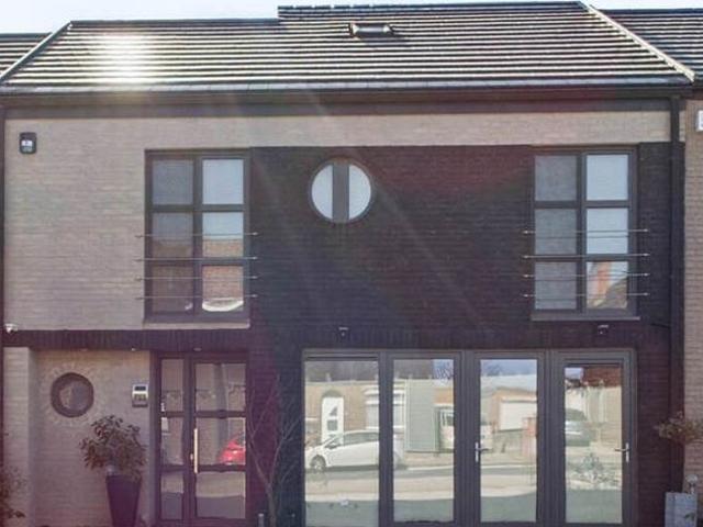 Maison à vendre pour 350000 euro avec 3 chambres à coucher