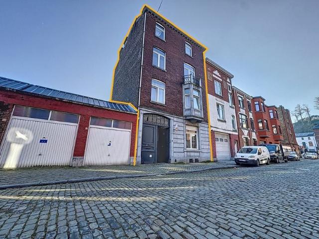 Maison à vendre pour 350000 euro avec 4 chambres à coucher