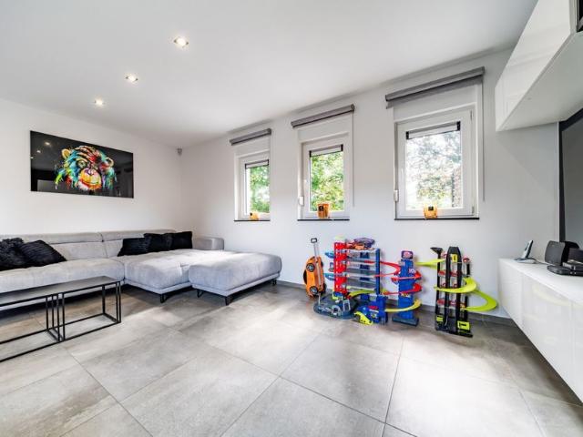 Maison à vendre pour 360000 euro avec 3 chambres à coucher