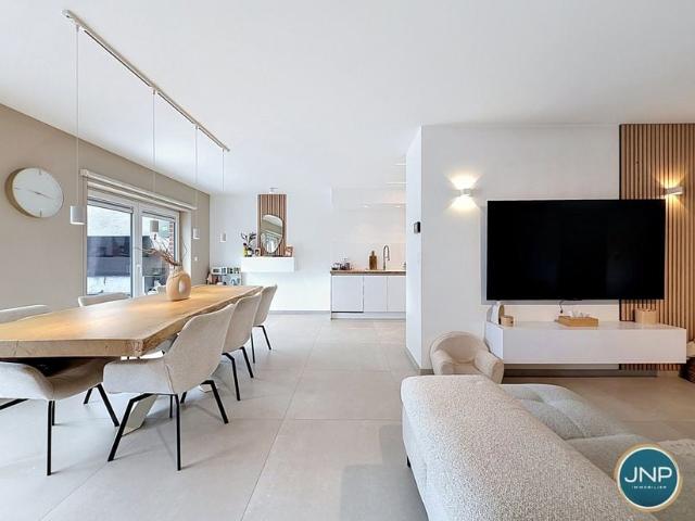 Maison à vendre pour 365000 euro avec 3 chambres à coucher