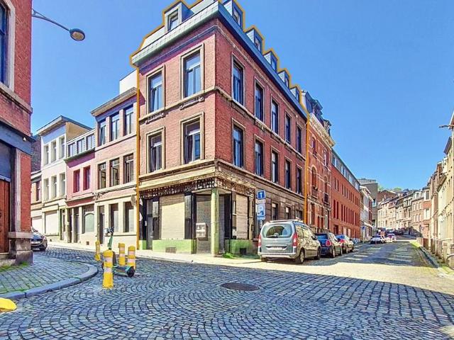 Maison à vendre pour 365000 euro avec 4 chambres à coucher