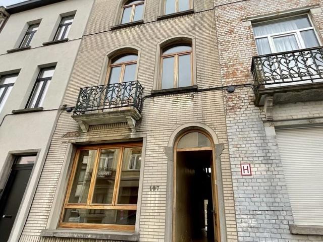Maison à vendre pour 389000 euro avec 4 chambres à coucher