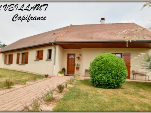 Maison à vendre plain pied 5 pièces TOULON SUR ALLIER 03, 4 chambres, garage, terrain 1315 m² arboré