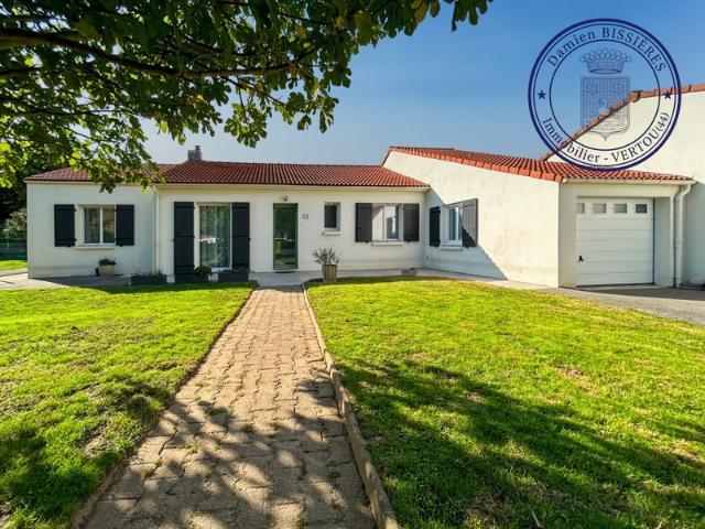 Maison à vendre, plain pied, Haute Goulaine, proche du bourg, 4 chambres, dépendance 20m2