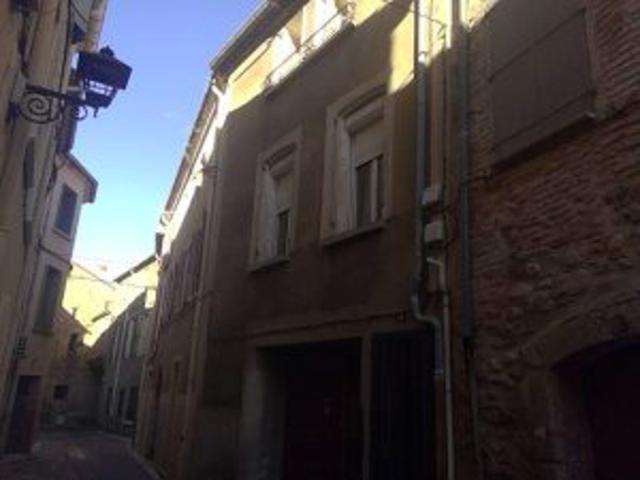 A vendre Maison au centre du village Rivesaltes