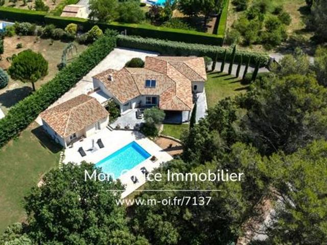 Maison à vendre sur Simiane Collongue