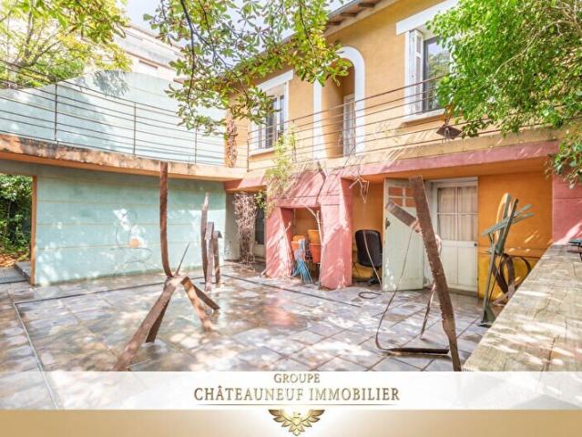 Maison à Aix En Provence 6 pièce s 152 m2