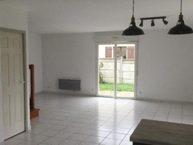 Maison à Ambares Et Lagrave à louer Locagestion, expert en gestion locative
