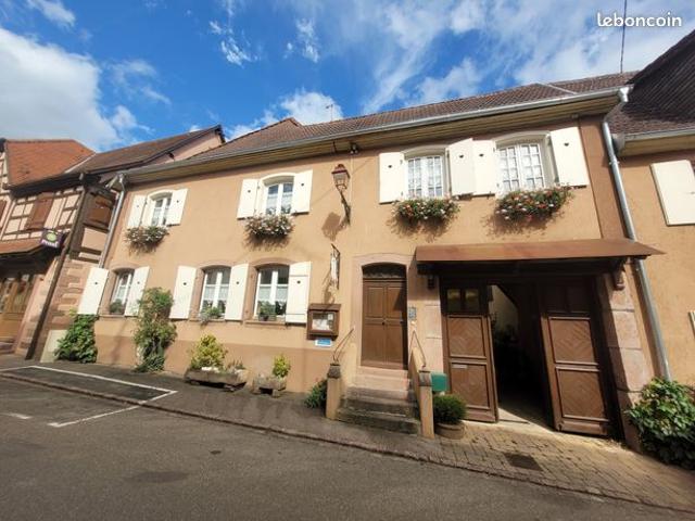 Maison à Beblenheim 9 pièces dont 6 chambres cour intérieure