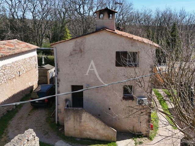 Maison à Broves en Seillans 4 pièces 122 m² + Terrain de loisir 600m²