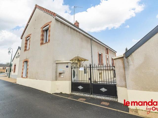 Maison à Brugny Vaudancourt avec jardin, garage, dépendances
