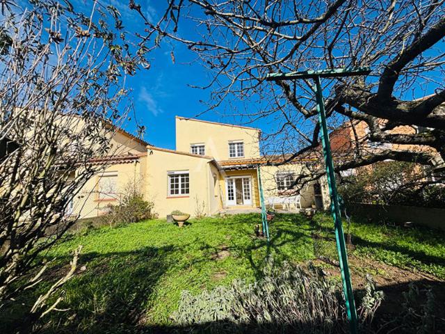 Maison a Carcassonne avec jardin et garage