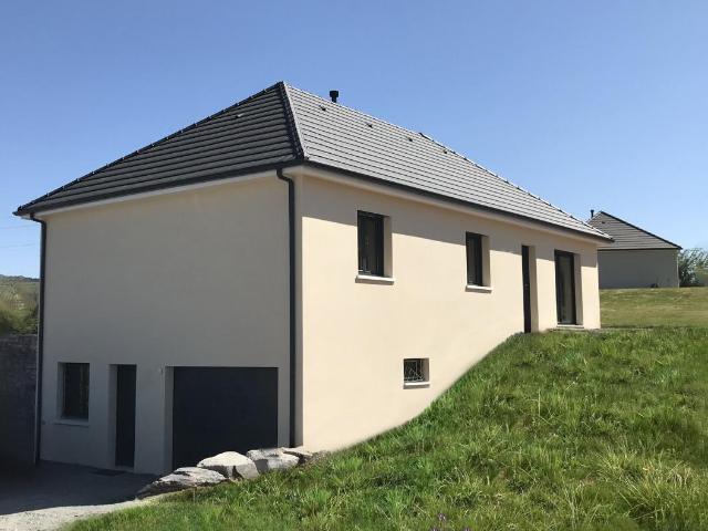 Maison à construire à Sainte Féréole