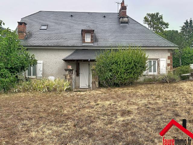 MAISON À COSNAC