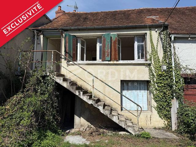 Maison à Cosne S/L 2 chambres 4 pièces Terrain de 231 m²