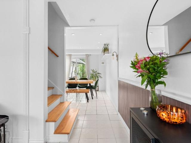 Maison à étages 12322Z Av. Corbeil