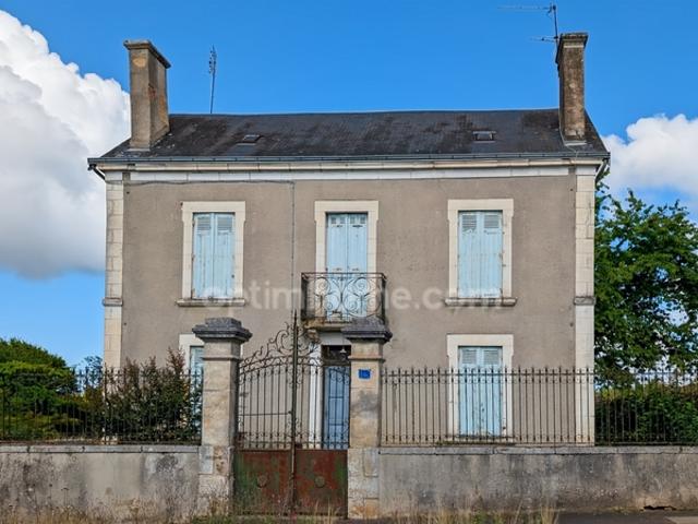 Maison à finir de restaurer – 6 chambres – Terrain de 545 m² – Lanouaille 24