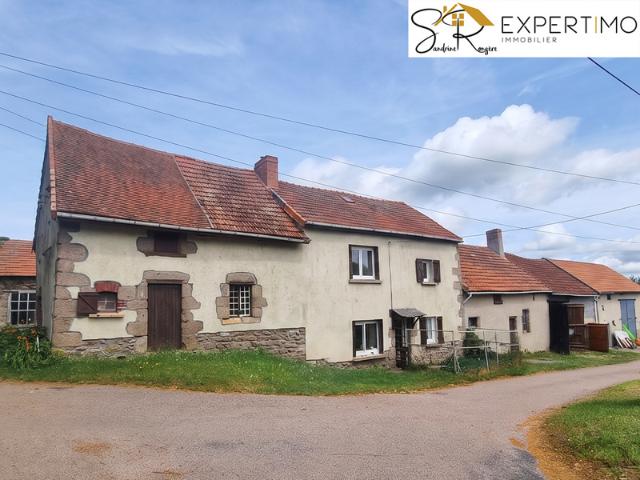 Maison à fort potentiel avec grandes dépendances Montaigut
